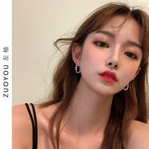 Korean retro gentle Pearl back hanging earrings female simple Net Red Tide people temperament Joker earring ear clip R767