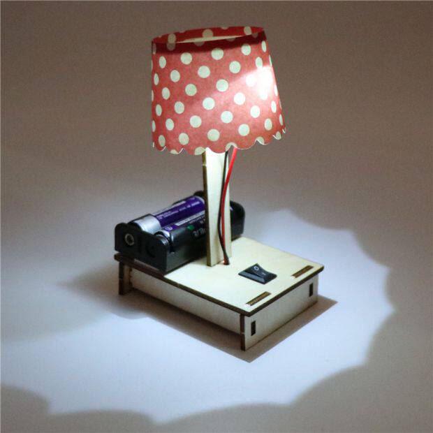 小学生手工制作台灯diy科技小作品小学生通用技术作品创客