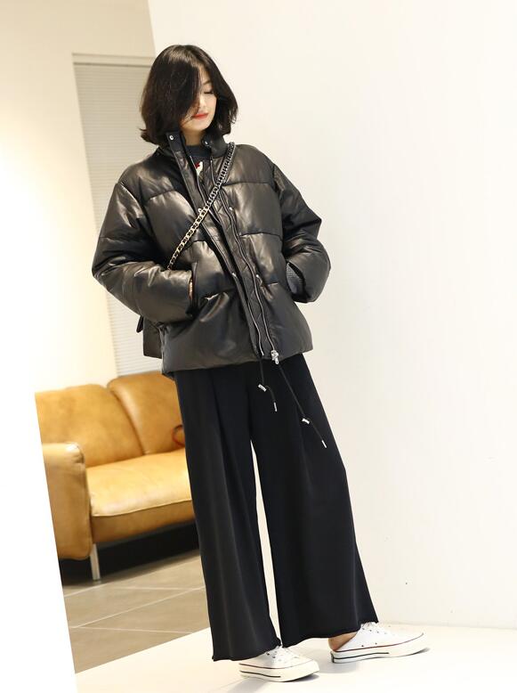 冬天一定要有一件,短款羽绒服才洋气!9