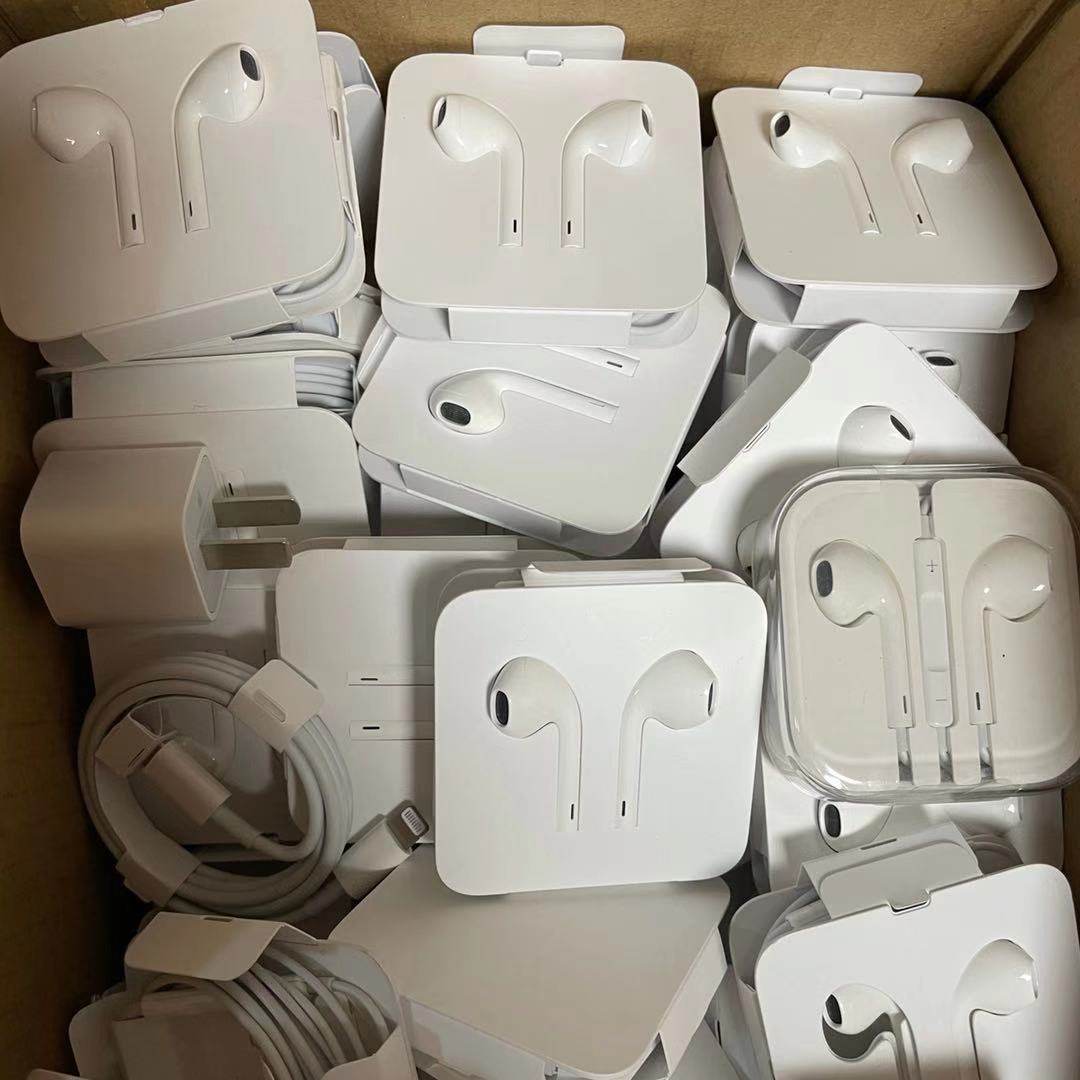 苹果拆机配件:原装品质,让旧设备焕发新生