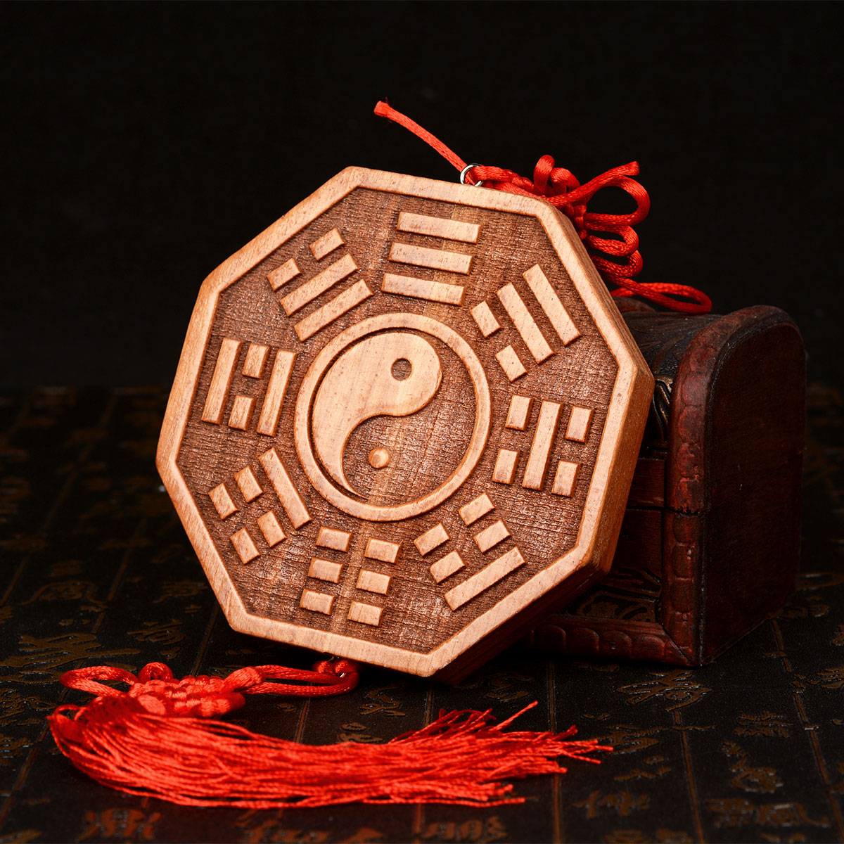 风水阁桃木八卦镜摆件5971