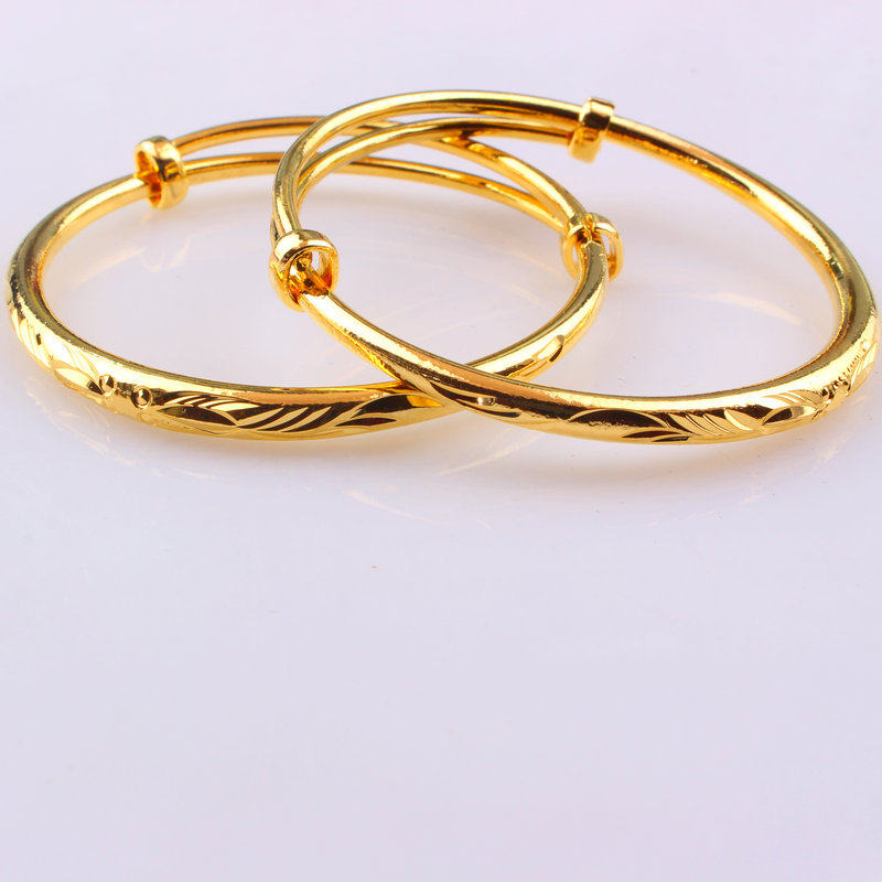 送朋友小孩儿童满月手镯 久不掉色镀金手镯 欧币金手环沙金首饰品