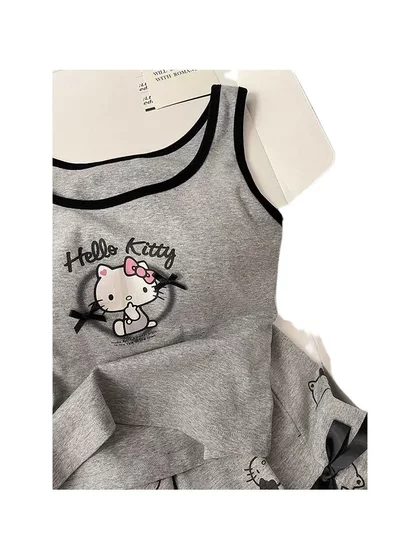 Katie Ins 스타일의 여름 잠옷 여성의 귀여운 Hellokitty Vest Shorts 홈 캐주얼 세트 Katie Ins 스타일의 여름 잠옷 여성의 귀여운 Hellokitty Vest Shorts 홈 캐주얼 세트