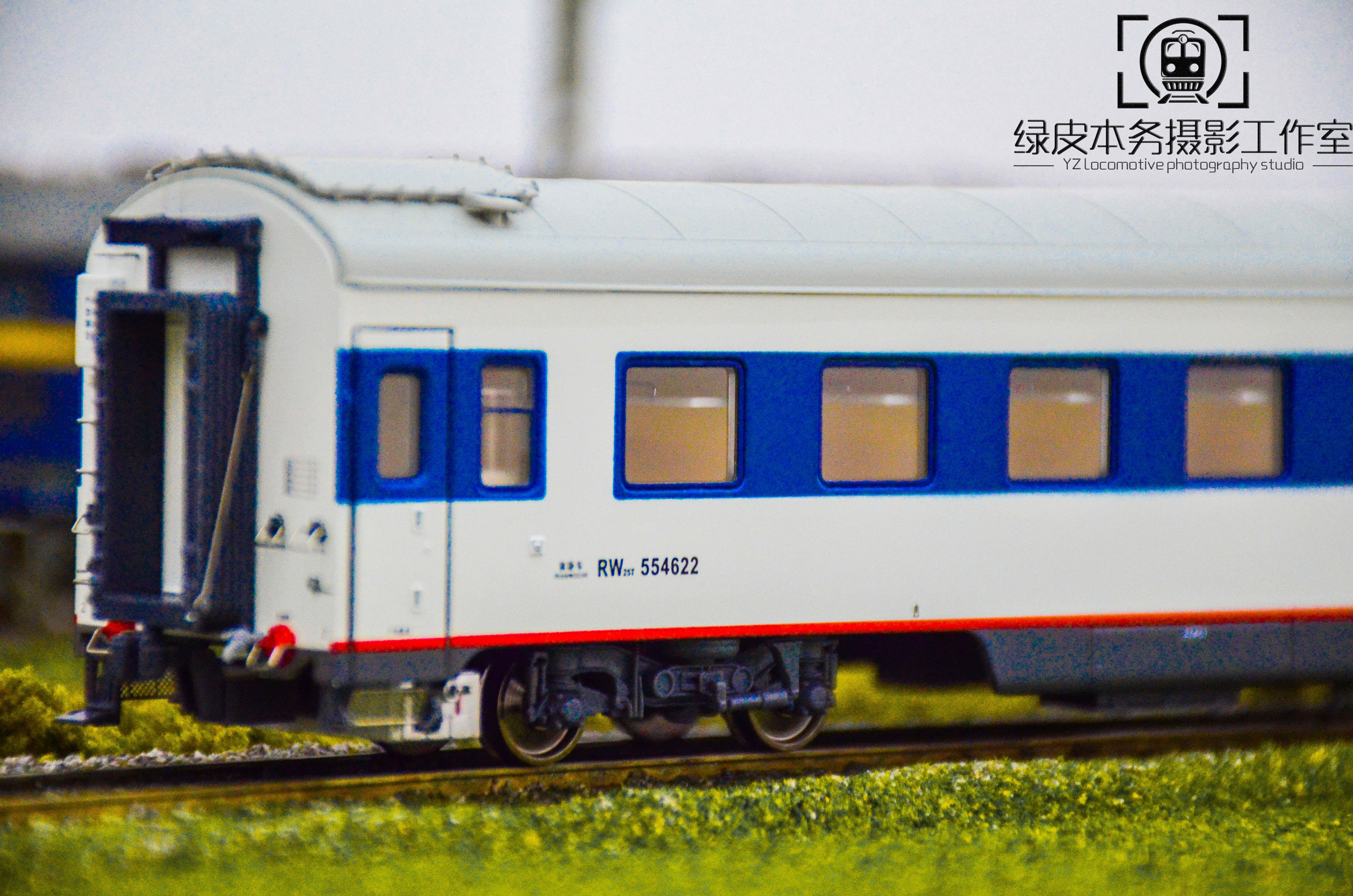 mtc软卧25t型客车车厢模型rw25t广铁广段