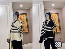 TO21 autumn and winter New classic black and white striped casual stand neck knitted warm fashion pullover sweater