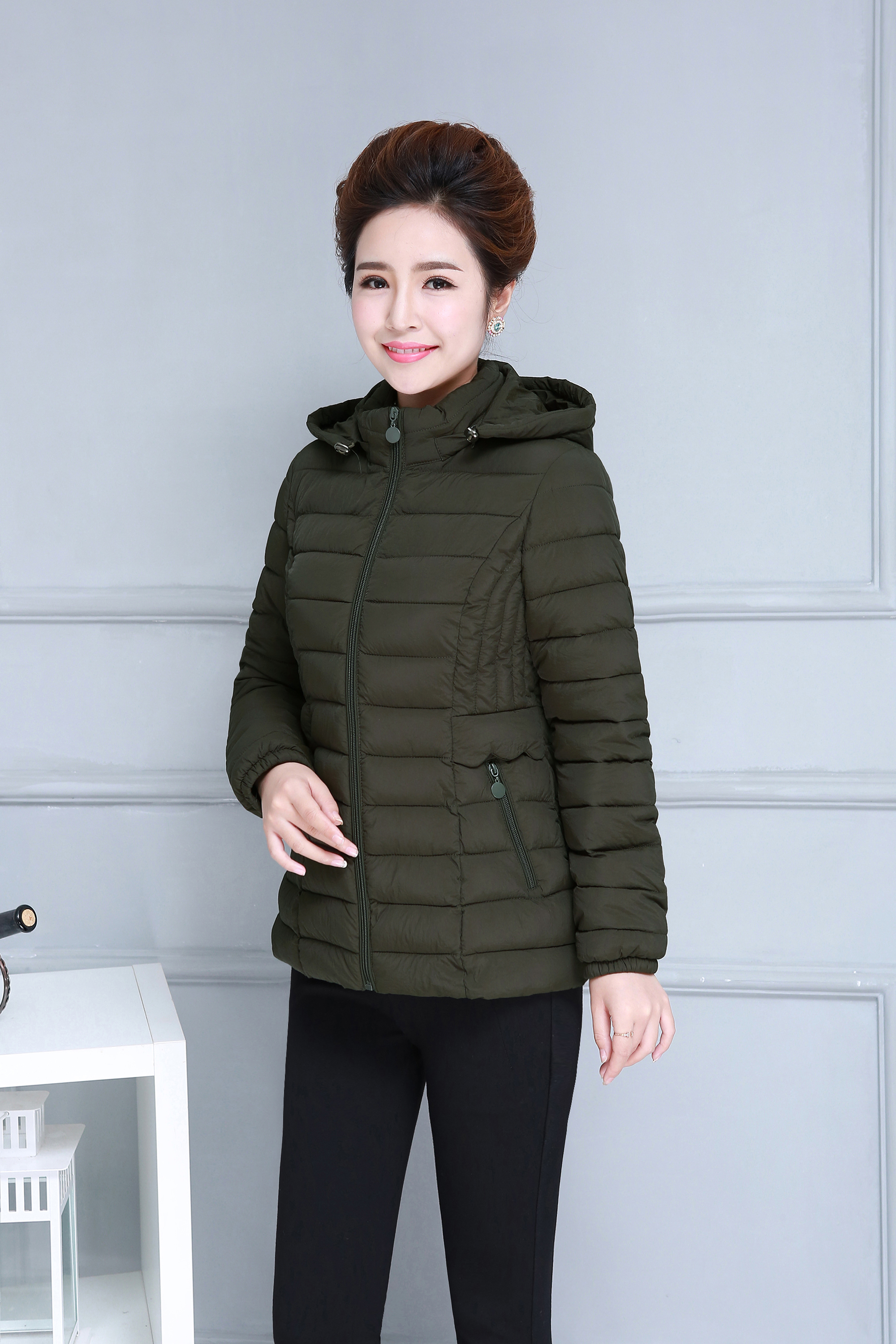 2019反季清仓妈妈装冬天新款棉服韩版短款羽绒棉加厚保暖棉衣女