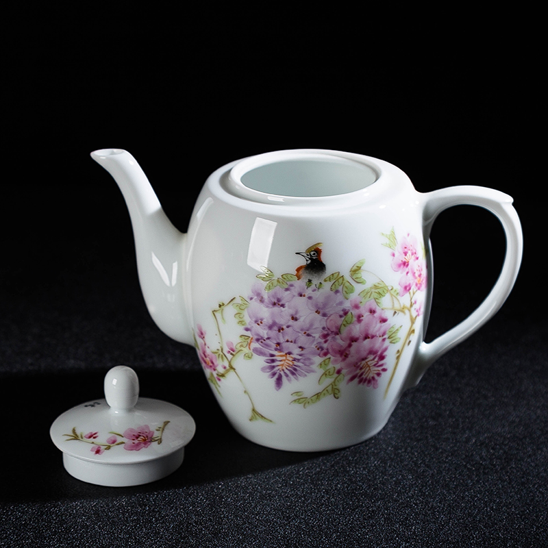 Jingdezhen ceramic hand - made tea kettle kung fu tea set famille rose tea, tea taking single pot of domestic cold water