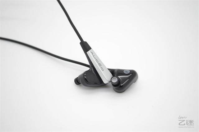 圈铁耳塞昔日塞皇k3003引领hifi新时尚