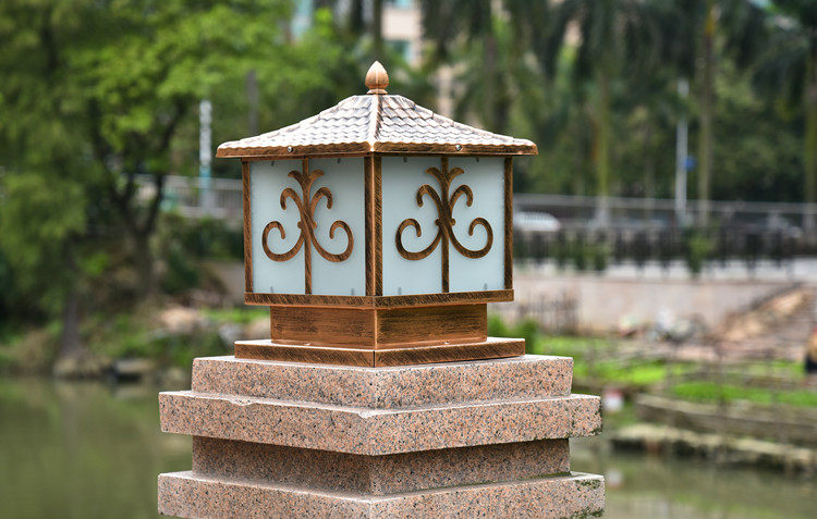 别墅围墙灯柱头灯庭院大门灯家用灯户外防水门柱灯室外花园灯欧式