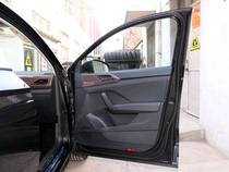 Adapted 18-21 Volkswagen road car door interior board with atmosphere light Comfortable Wind Fashion Flagship Luxury Low Fit Retrofit