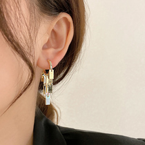 Circle ear button 2021 New wave light and luxurious earrings female metal rectangular flow Sueardrops long section South Korean earrings
