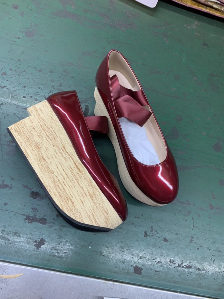 Japanese Bodyline Thick-Soled High-Heeled Wood Grain Platform