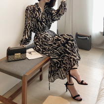 Lazy style chic zebra pattern dress womens 2021 spring new long-sleeved high-neck printed chiffon waist long skirt