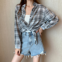 Summer wear thin sunscreen clothes plaid shirt women 2021 New retro Hong Kong flavor long sleeve air conditioning shirt top thin coat