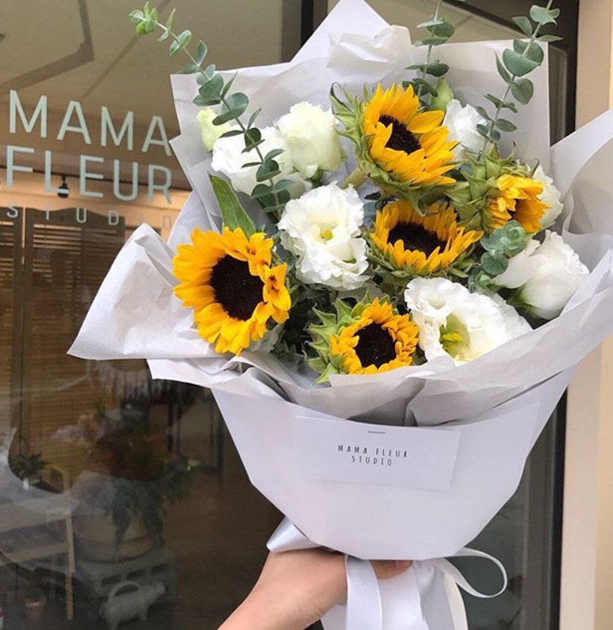 武汉韩式鲜花 向日葵玫瑰混搭花束开业探望 汉口武昌汉阳同城速递