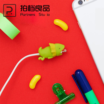 Bite suitable for Apple mobile phone data cable protective cover Charging cable anti-break cartoon animation silicone case