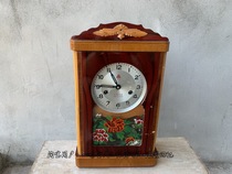 Old objects old three or five card clock vertical old clock collection of nostalgic decoration display shooting