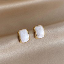 Classic Hundred Korean temperament square quicksand earrings female 2021 New Tide exquisite small earring stud earrings