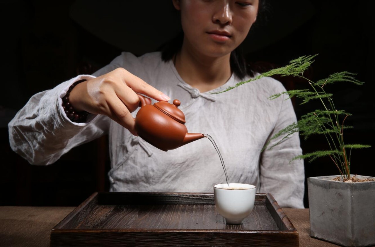 茶与水相遇完成了美丽的蜕变