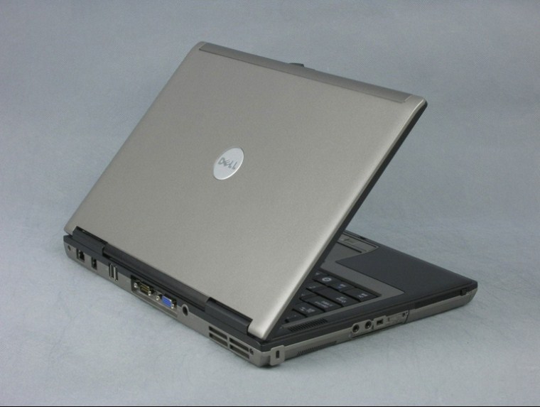Dell Latitude D630 14 COM Dell Latitude D630 14 COM