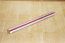 Deli 8930 Triangular Scale