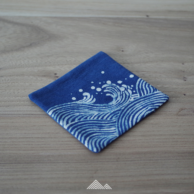 Wutu Wusheng authentic sea wave Qingbo Buyi plant blue indigo dyed hand-painted maple dyed tea ceremony tea coaster