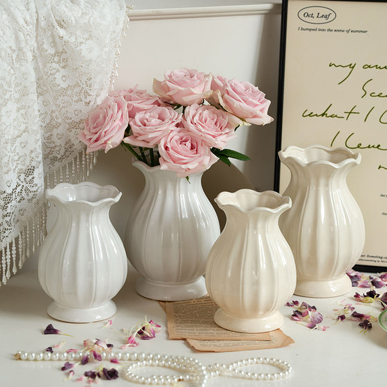 A variety of styles of ceramic vases Swing flowers, flowers, rose living room dining table soft furnishing jewelry high -level sense
A variety of styles of ceramic vases Swing flowers, flowers, rose living room dining table soft furnishing jewelry high -level sense