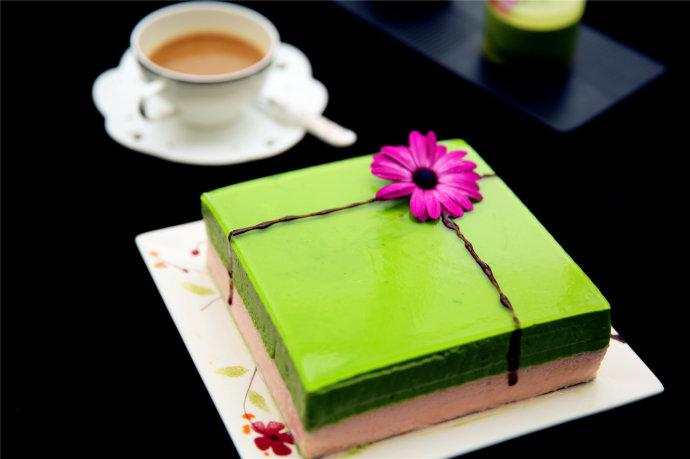 夏日的清凉抹糕茶巧克力慕斯蛋糕