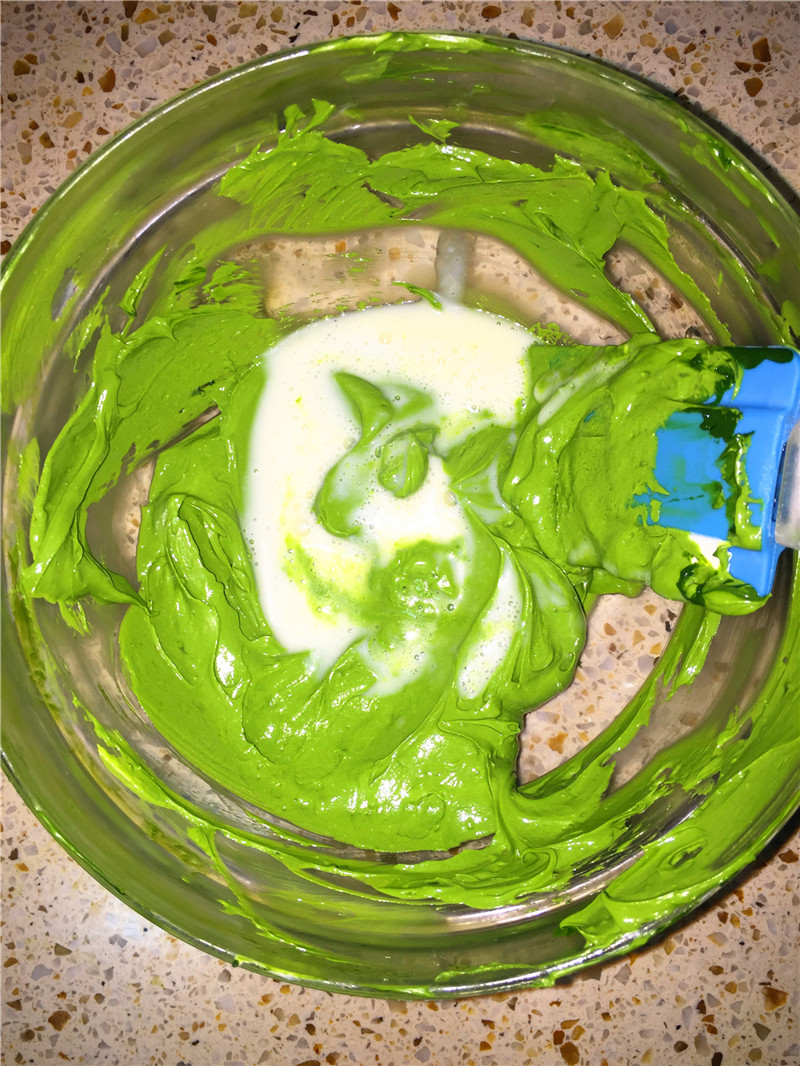 夏日的清凉抹糕茶巧克力慕斯蛋糕