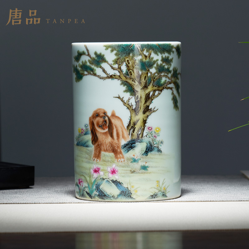 Jingdezhen ceramic famille rose colored enamel brush pot dog "four furnishing articles antique collection acura literati, pine