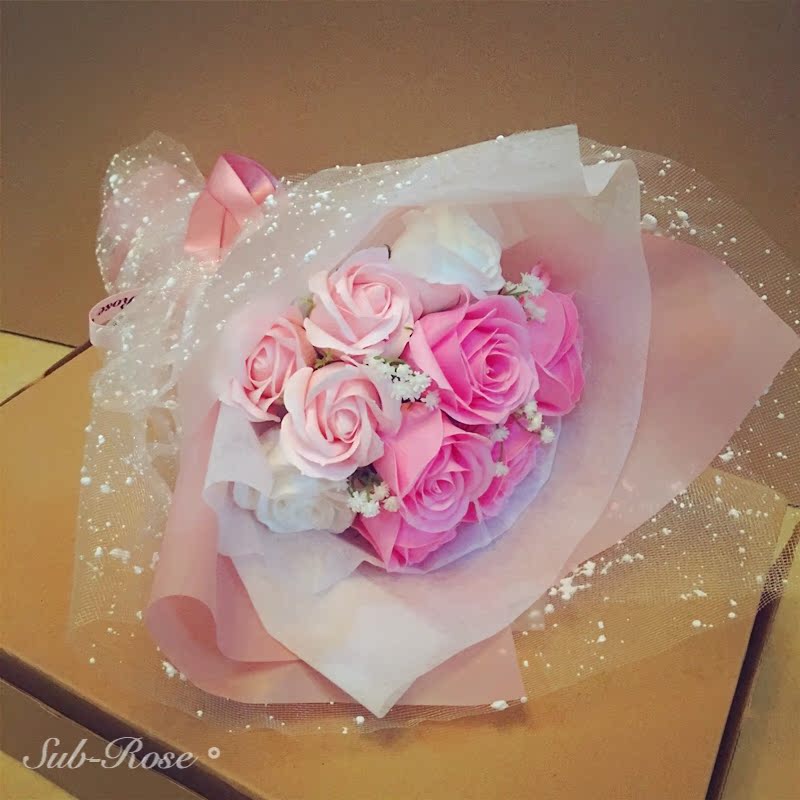 送闺蜜友情创意浪漫玫瑰香皂花束礼盒 新年生日礼物情人节送女友