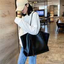 This year popular large capacity single shoulder bag package women 2022 new wave Korean version 100 hitch mesh red fashion tote bag