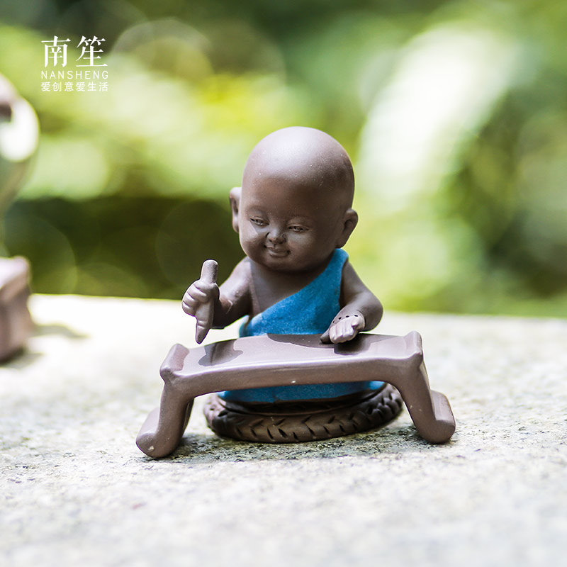 Nan sheng household act the role ofing is tasted the little novice monk furnishing articles sitting room is furnished room decoration ceramics handicraft opening gifts