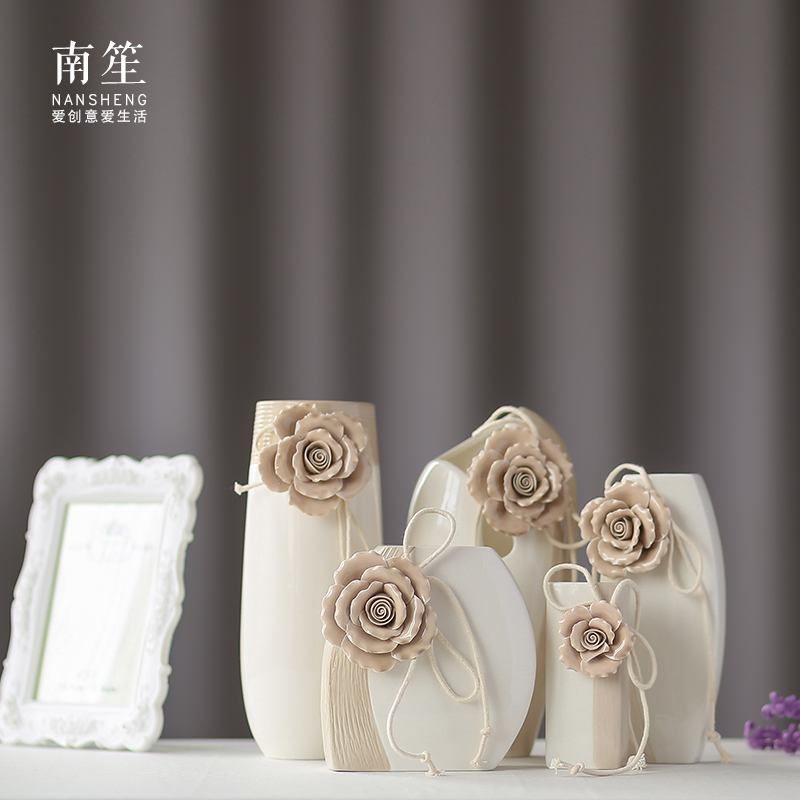 Nan sheng I and contracted hand flowers, dried flowers, false household act the role ofing is tasted ceramic vase simulation flower, flower arrangement