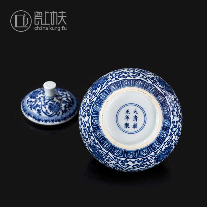 Jingdezhen ceramic tea cover pot of blue and white tie up branch lotus hand - made Chinese style household seal pot large tea storage tanks