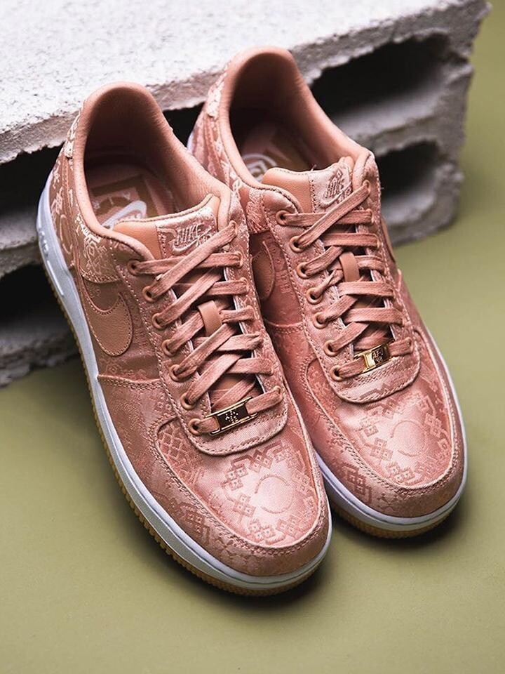 nike x clot 玫瑰金粉丝绸-健身的小小胖子
