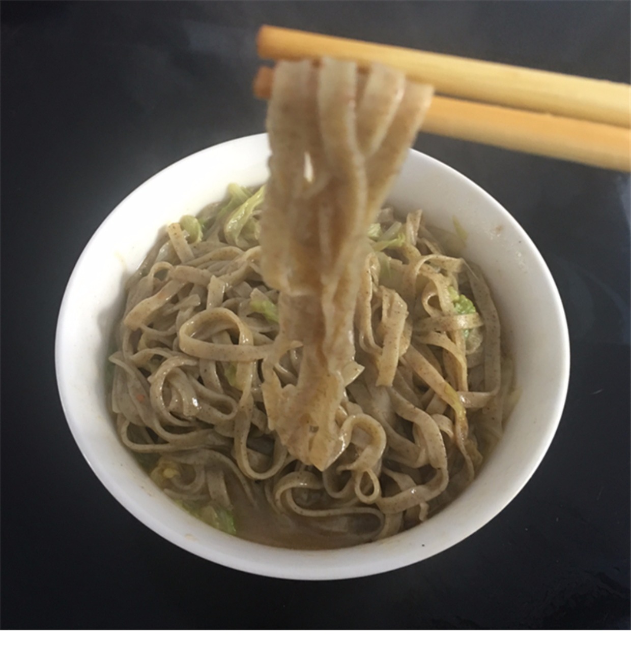 农家绿豆杂面 手工现压绿豆湿面条儿童宝宝粗粮面条4斤包邮_7折现价29