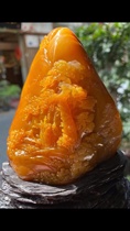 Laos Tianhuang frozen large ornaments town house home Shoushan Tianhuang stone full silk old yellow malt yellow Yaan green seal
