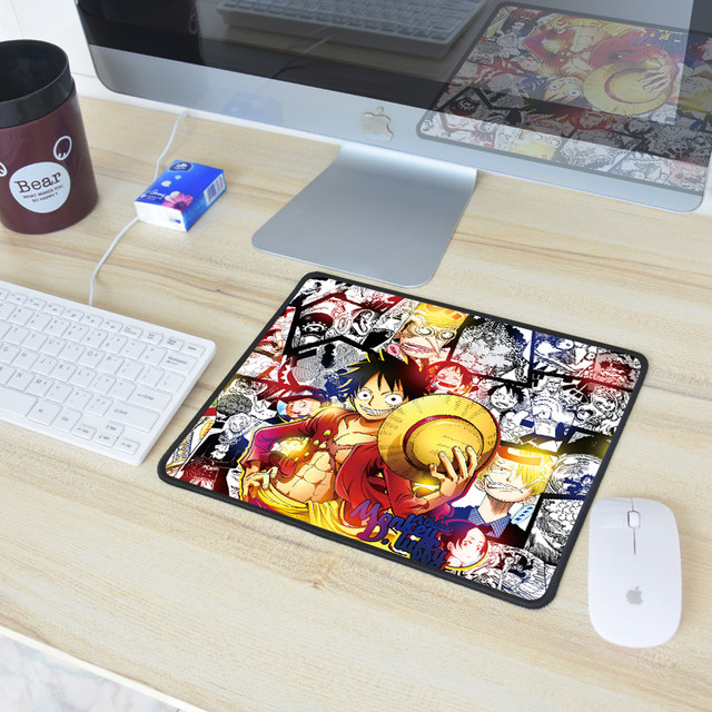 Mouse pad mouse pad cartoon pirates trumpet hero league in Warcraft game Naruto creative table mat Mouse pad mouse pad cartoon pirates trumpet hero league in Warcraft game Naruto creative table mat