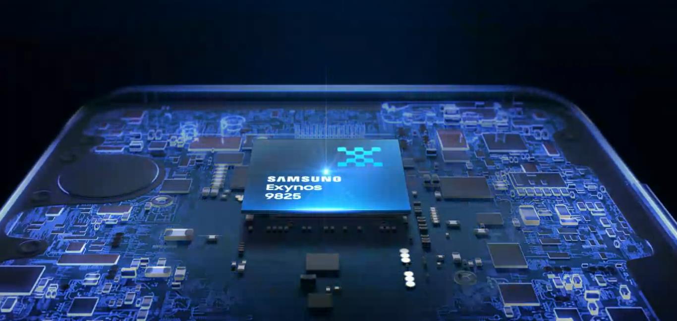 三星也终于发布了自己全新的处理器exynos 9825,作为三星首款7nm工艺