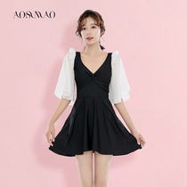 One-piece swimsuit women conservative thin Belly Belly 2021 New skirt soak hot spring small breasts gather to cover meat swimwear women