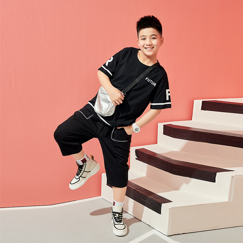 胖男童套装夏季2019中大童加肥加大宽松短袖t恤裤子两件套大码潮
