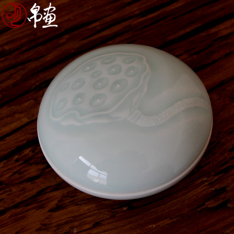 Shadow enjoy | jingdezhen porcelain pot celadon inkpad box hand - carved lotus canister JH