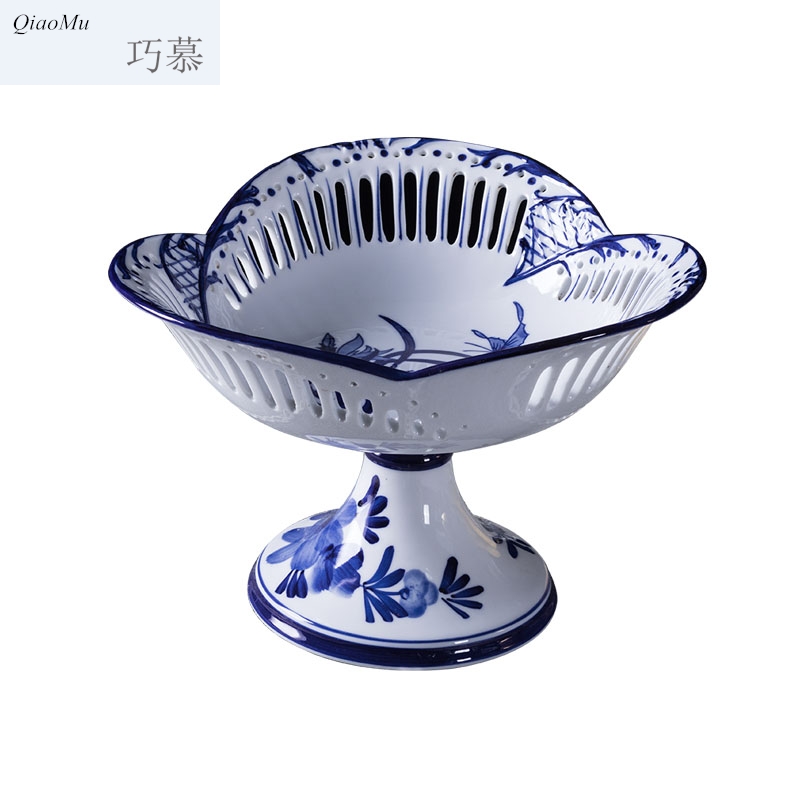 Qiao longed for blue and white hollow out tall fruit bowl in jingdezhen ceramic creative Chinese dry fruit basket fruit basin snacks
