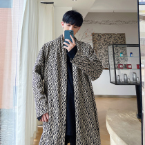 Early autumn windbreaker mens thin Chinese style geometric print long cardigan cloak jacket fall-feeling anti-wrinkle handsome coat
