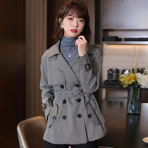 Retro and elegant high-end double-breasted windbreaker female 2022 New Classic fashionable Chandler temperament jacket