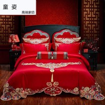 Four large red embroidery satin high-end atmospheric full-grain newlywed beds in wedding celebration