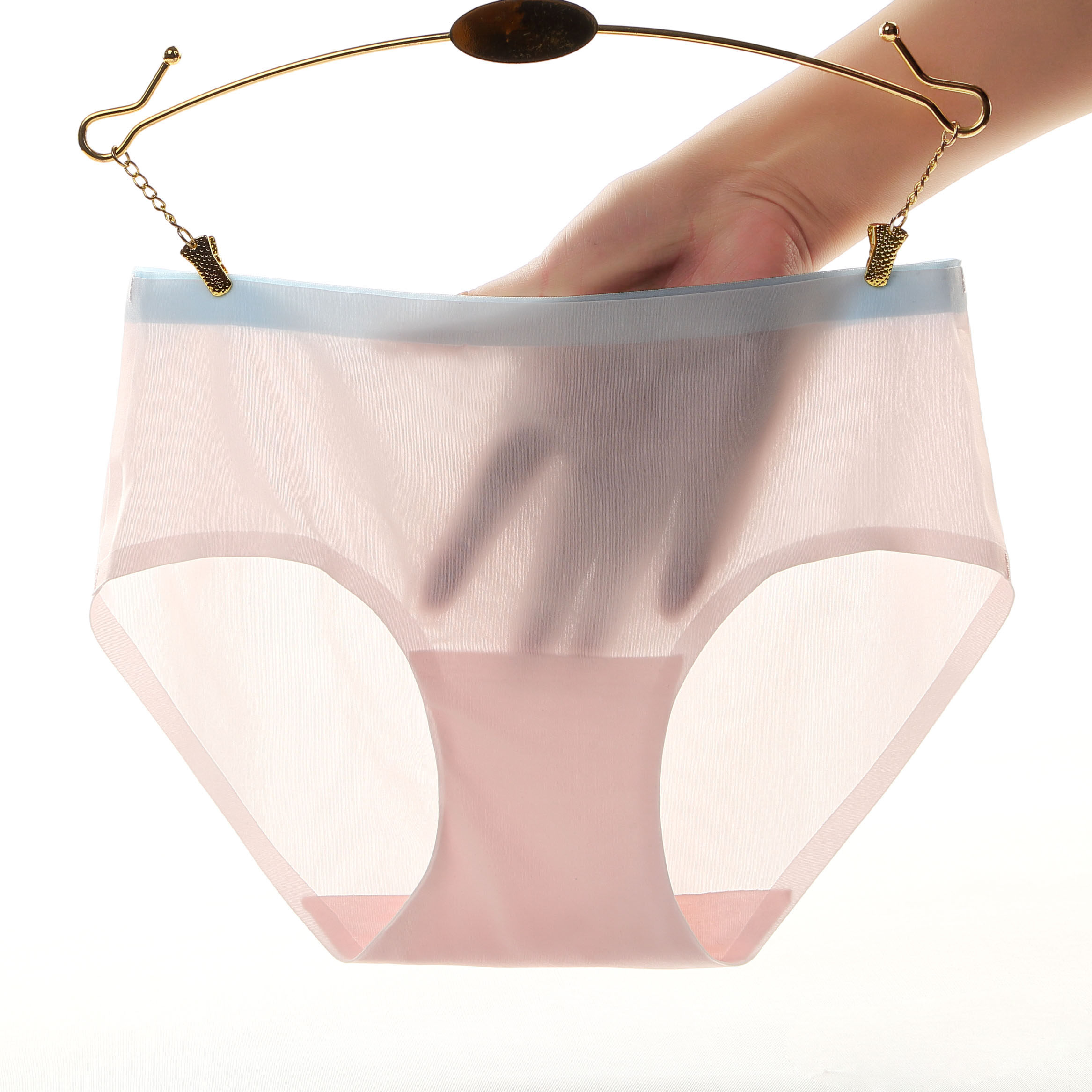 4条装女士无痕一片式冰丝内裤女低腰中腰大码性感棉质裆部三角裤