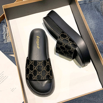 Fake bottom slippers womens summer wear fashion 2021 new summer summer thick bottom out one word sandals slippers tide