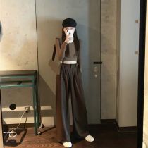 2020 new early autumn professional fashion age-reducing foreign atmosphere thin fried street temperament small fragrant wind two-piece female